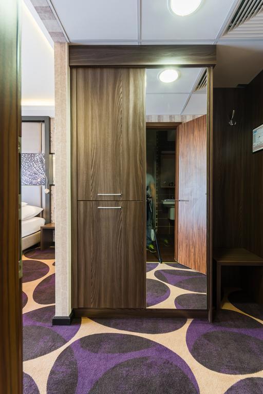 Victoria Garden Hotel Es Etterem Ньиредьхаза Экстерьер фото
